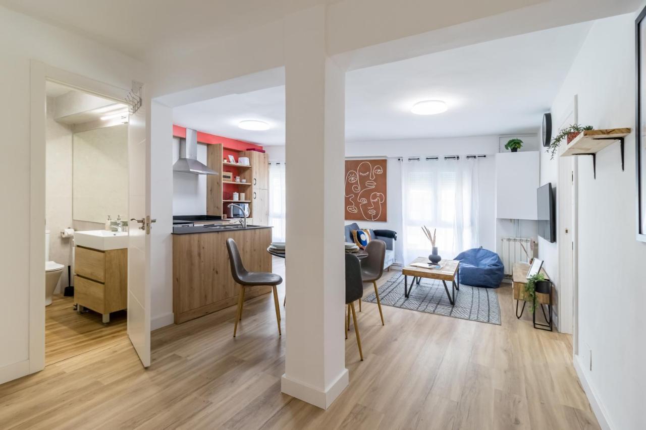 Apartamento Recien Reformado Plaza Del Ayuntamiento سانتاندر المظهر الخارجي الصورة