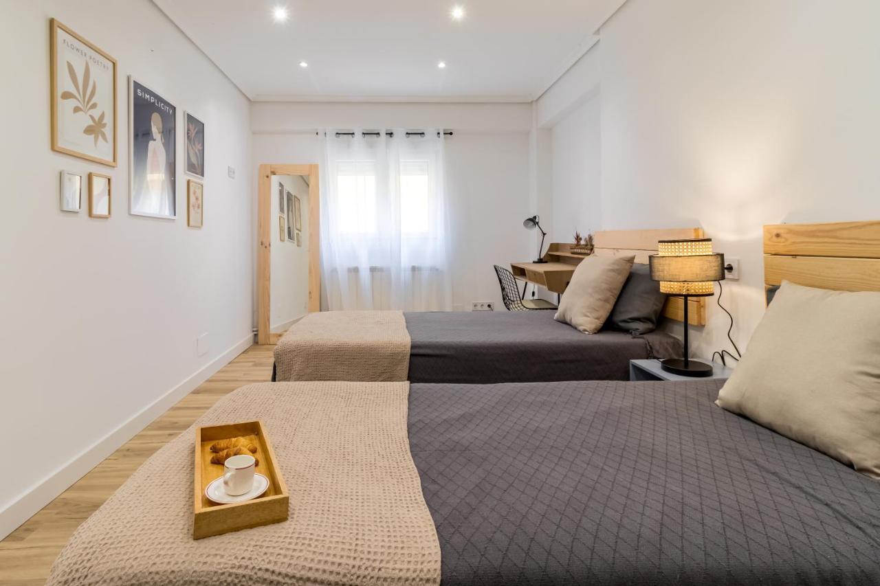 Apartamento Recien Reformado Plaza Del Ayuntamiento سانتاندر المظهر الخارجي الصورة